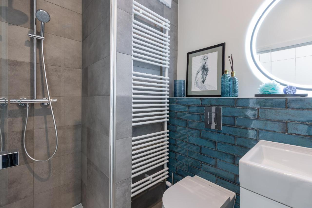 Apartament Sloneczny - Mlyn Maria - Art Apartments Wroclaw Dış mekan fotoğraf
